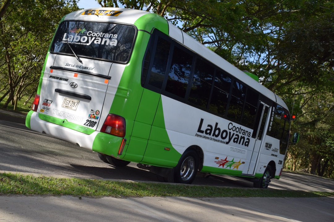 fotografia-transporte-escolar